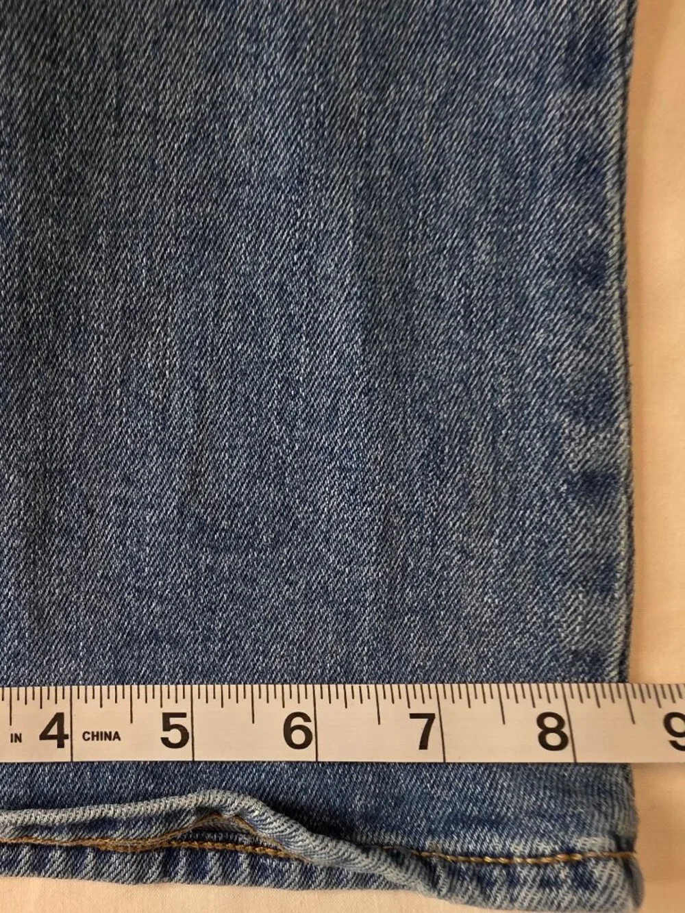 Old Navy Extra High Rise Flare Medium Wash Jeans, Women's Size 6